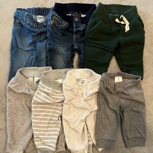 EUC 3-6M Gap Baby and Carter’s Pants Lot